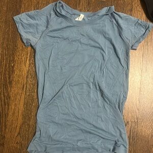 Blue athleta t shirt